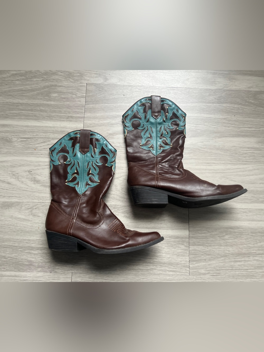 Madden Girl Size 10M Brown Turquoise Western Cowboy Boots Pointed Toe